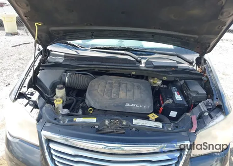 2012 Chrysler Town & Country Touring-L from USA, damaged, VIN 2C4RC1CG6CR364284